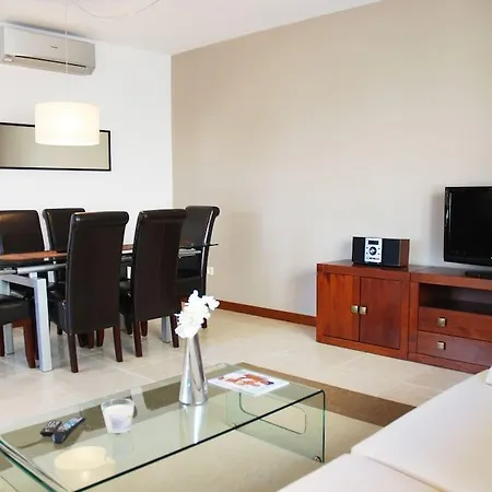 卡勒塔斯村庄旅馆 度假居 科斯塔特吉塞