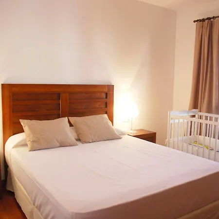 בית נופש Caletas Village *
