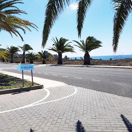 卡勒塔斯村庄旅馆