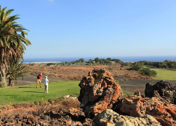 卡勒塔斯村庄旅馆 * 科斯塔特吉塞